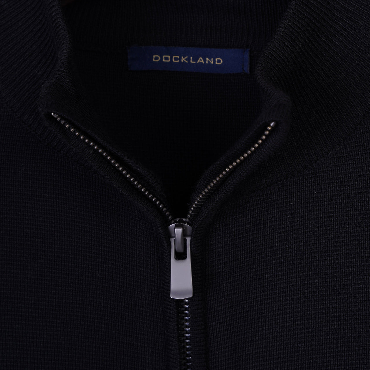 BASIC FULL-ZIP SWEATER - BLACK