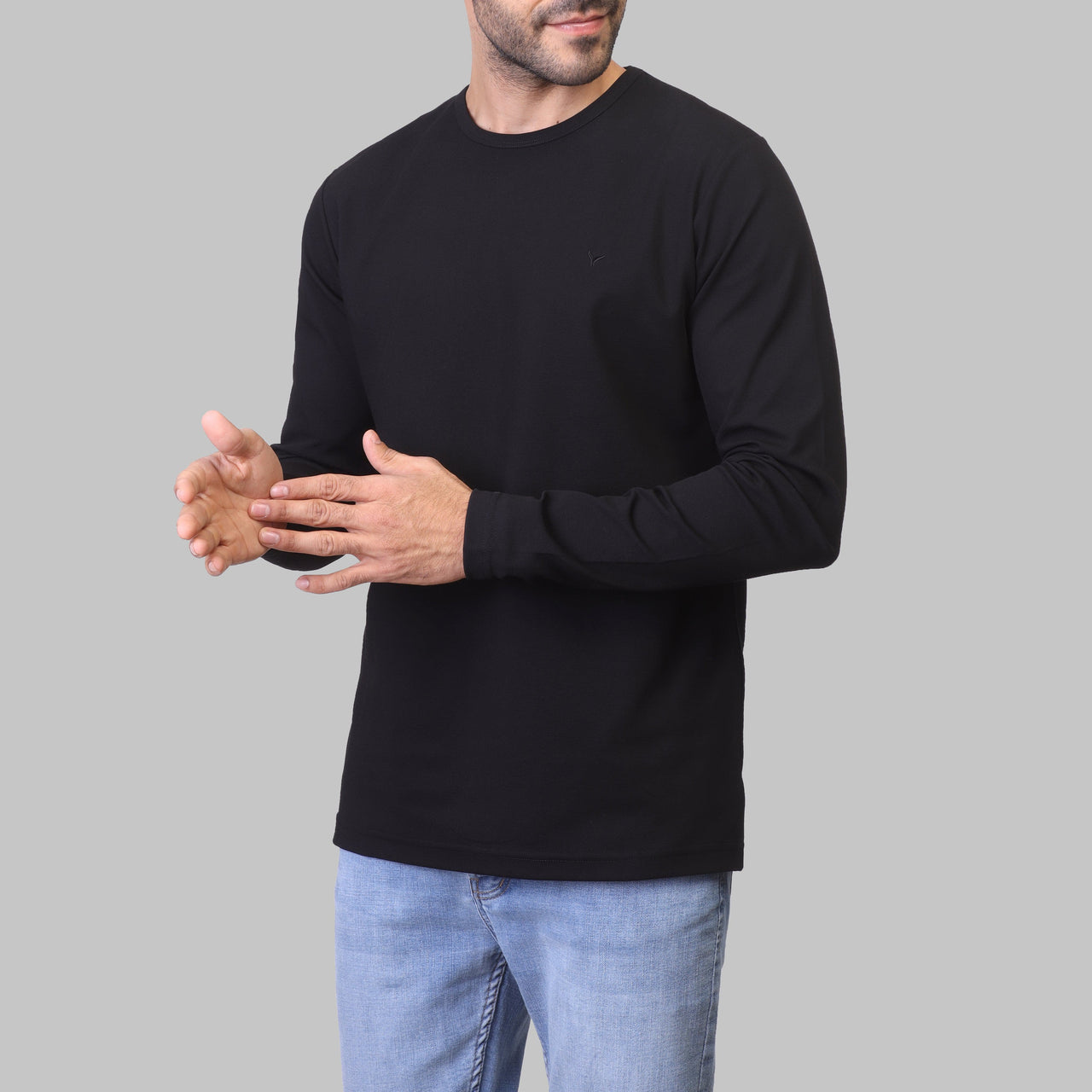 LONG SLEEVE SLIM T-SHIRT  - BLACK - Dockland